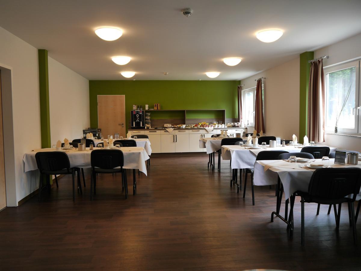 Ruhrstadtarena Hotel Herne Extérieur photo